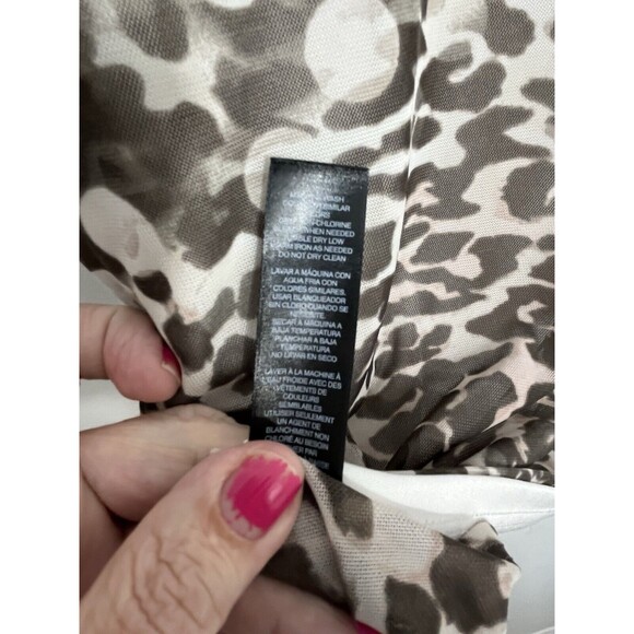 Chico's Traveler's Snow Leopard Mesh Tank Layering Blouse 3 XL (11) - Picture 11 of 11